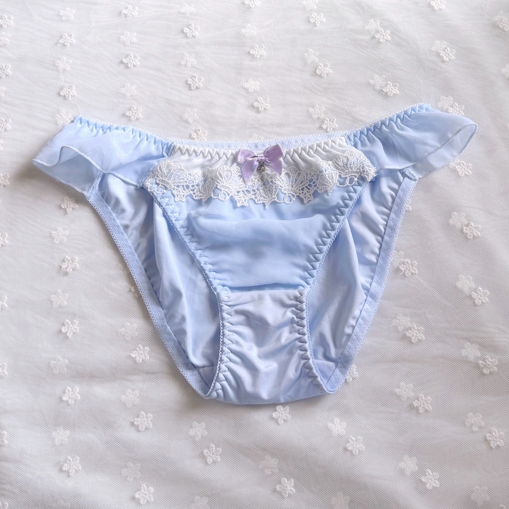 US-S Japanese Cute Bow Sea Shell Embroidered Chiffon Ruffle Waist Nylon Panties
